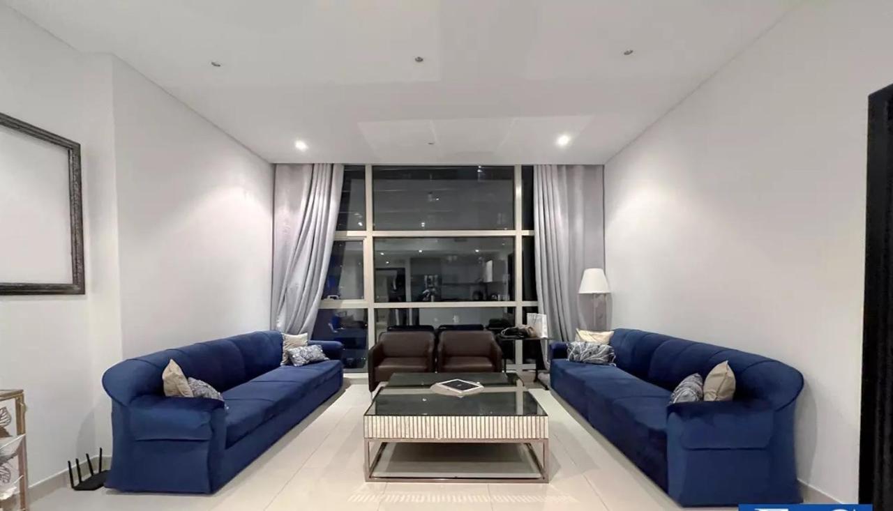 Entire Apartment - Marina - Spacious And Perfect Location Dubai Exterior photo